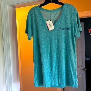 Salt Life women’s size L. Teal color NWT’s.